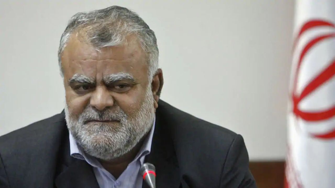 وزیر نفت احمدی‌نژاد به میدان انتخابات پا می‌گذارد؟ / بحث رئیس‌جمهوری نظامی دوباره بین فعالان سیاسی داغ شد