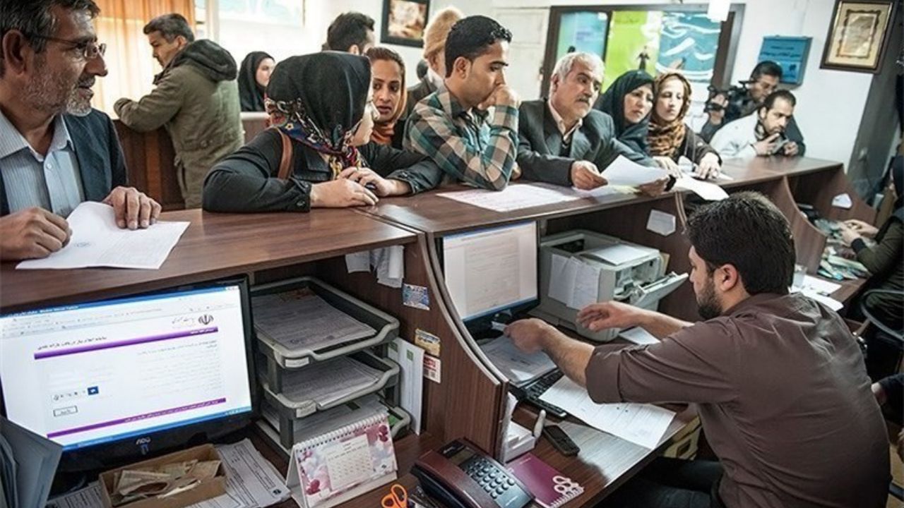 نارضایتی وزارت بهداشت از رعایت پروتکل‌های بهداشتی در دفاتر پیشخوان دولت