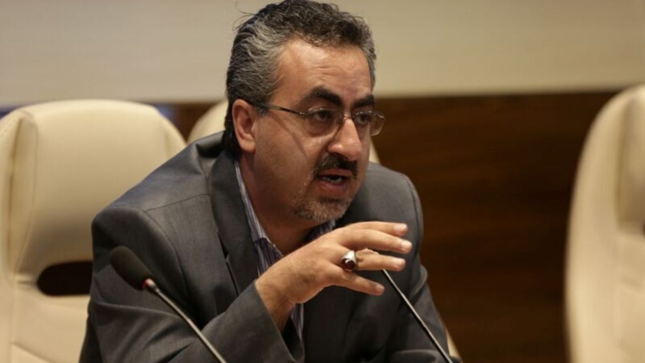 جهانپور: صدور مجوز واردات واکسن کرونا برعهده سازمان غذا و دارو است
