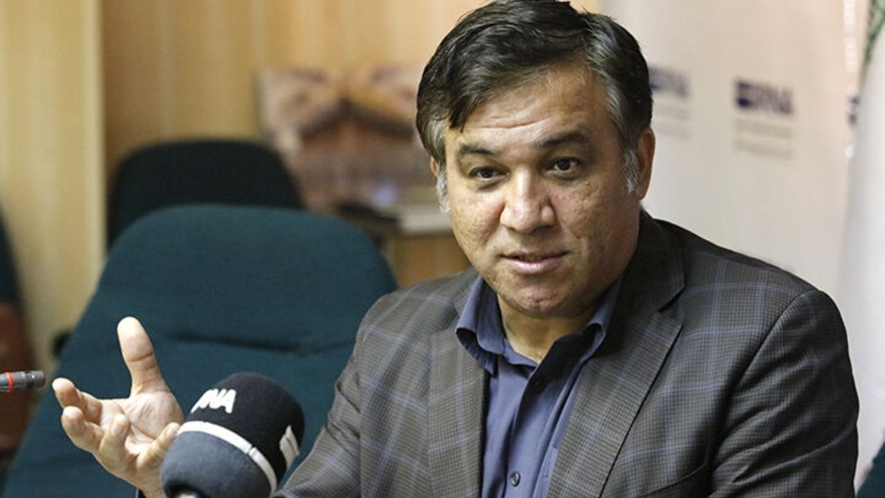 نباید با استراتژی «رضایت دادن به لاریجانی از ترس احمدی‌نژاد» وارد عرصه انتخابات شویم / تجربه دولت روحانی برای اصلاح‌طلبان موفق نبود / اکثر وزرای روحانی افرادی فاقد سابقه تخصصی و ناکارآمد بودند / امروز کسی از واعظی و نوبخت درباره وضعیت فعلی پاسخ نمی‌خواهد 