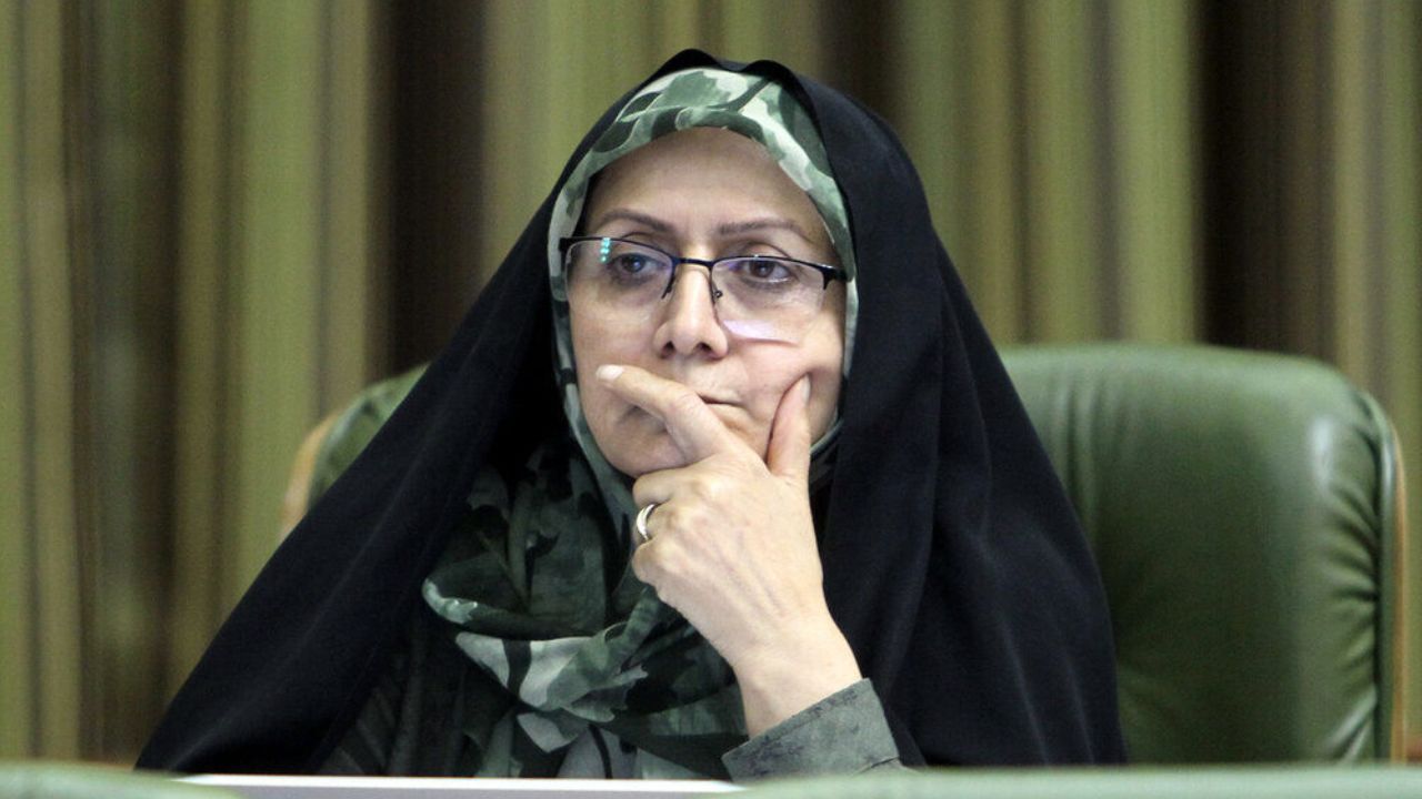 شباهت‌های عجیب مجلس هفتم و مجلس یازدهم و شباهت‌های عجیب‌تر رؤسای آن‌ها؛ از مصوبات معیشتی تا شعارهای پوپولیستی
