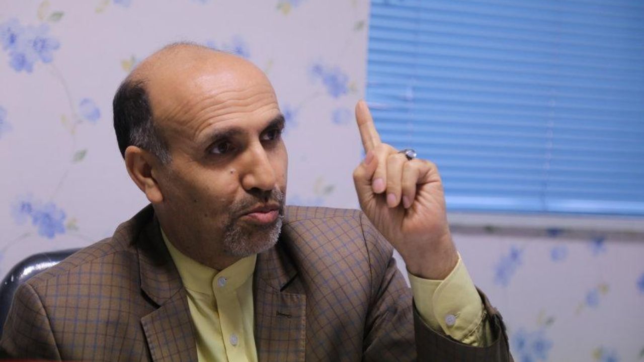 ایران به شدت از جهالت اقتصادی رنج می‌برد / تعامل با دنیا اصلاً به معنای رفتن به زیر پرچم سلطه نیست