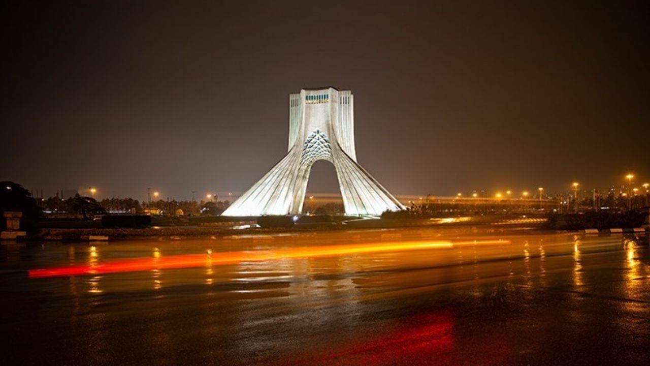 آیا خاموشی معابر تاثیری بر افزایش آمار سرقت داشته است؟ / رئیس پلیس آگاهی  ناجا: آمار سرقت در دی ماه افزایش یافت / فرمانده نیروی انتظامی پایتخت: با خاموشی مشکلی برای معابر تهران ایجاد نشد