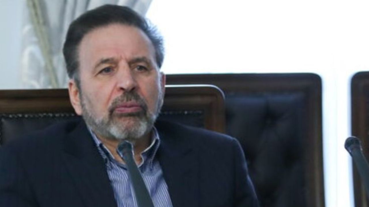 واکنش واعظی به شعارهاى تند موتورسواران علیه روحانی
