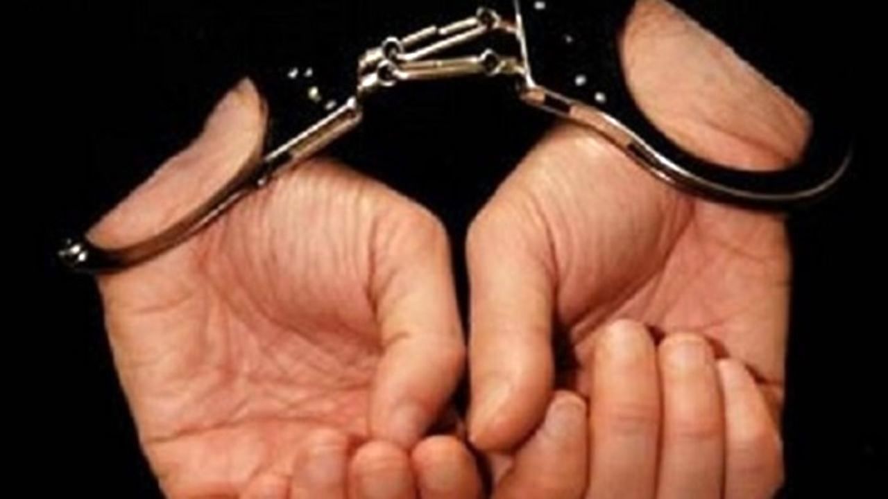 12 مرتبه بازداشت، برای یک شهروند بی‌گناه