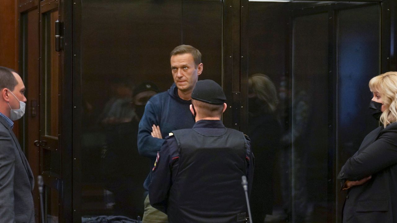 دادستان‌های روسی به دنبال گناهکار شناختن ناوالنی
