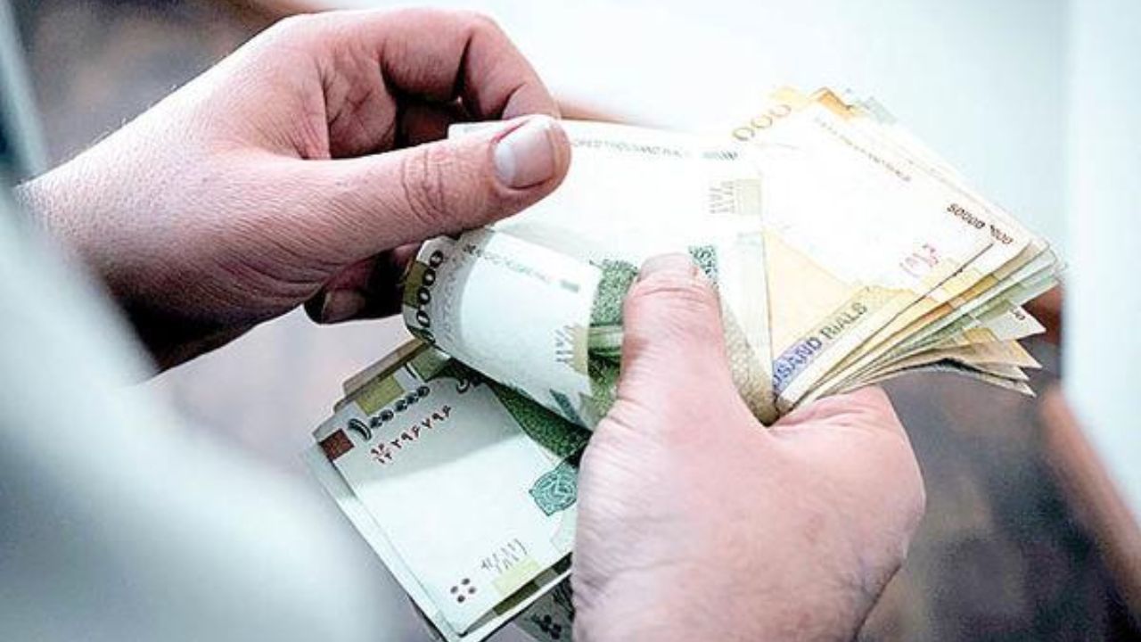 مخالف پیشنهاد مجلس برای افزایش 40 درصدی مزد 1400 هستیم