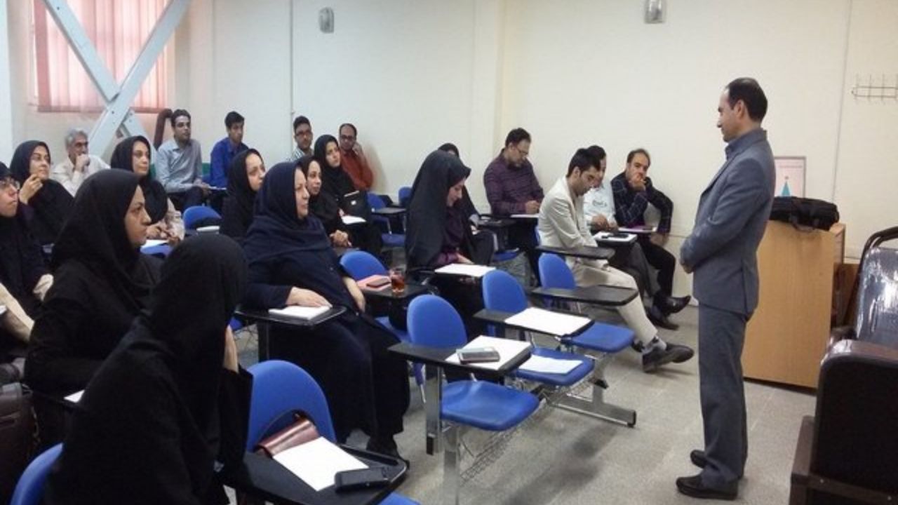 عیدی دانشجومعلمان امسال چقدر است؟