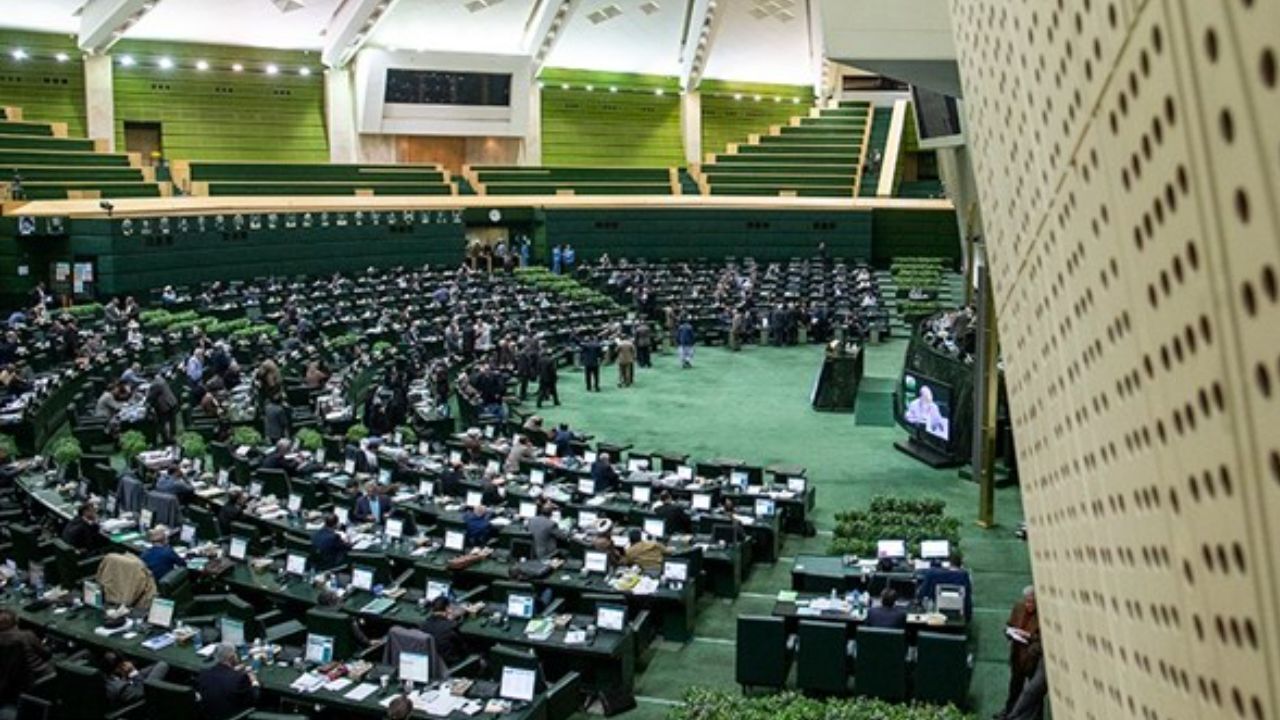 خانوار‌هایی که صاحب فرزند سوم شوند وام 150 میلیونی مسکن دریافت می‌کنند