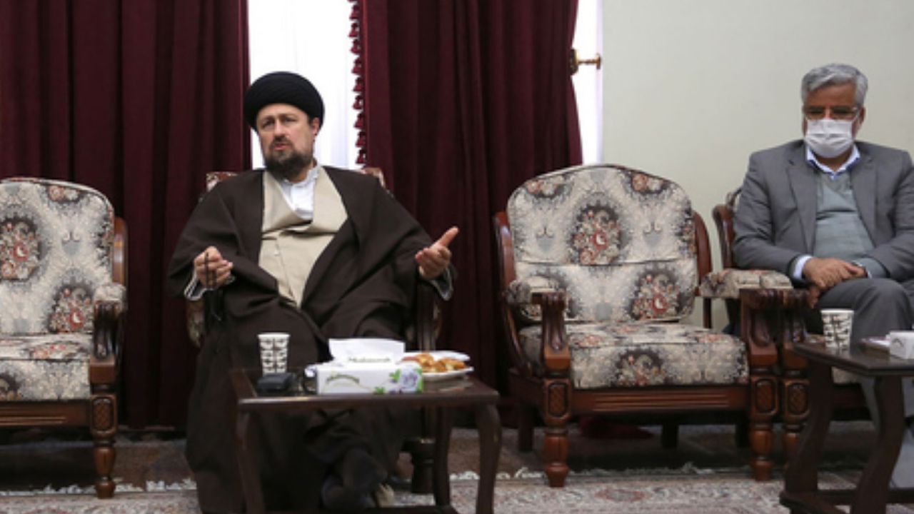 راهبرد اصلی ما مشارکت فعال در انتخابات است / استکبارستیزی آنقدر بزرگ شده که جایی برای تعامل عقلانی با دنیا نگذاشته / بسیاری از تریبون‌های جمهوری اسلامی مروج اسلام متحجرین است