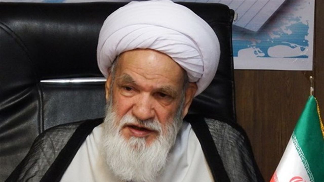 علما تا بحال درباره هیچ کس اجماع نکرده‌اند