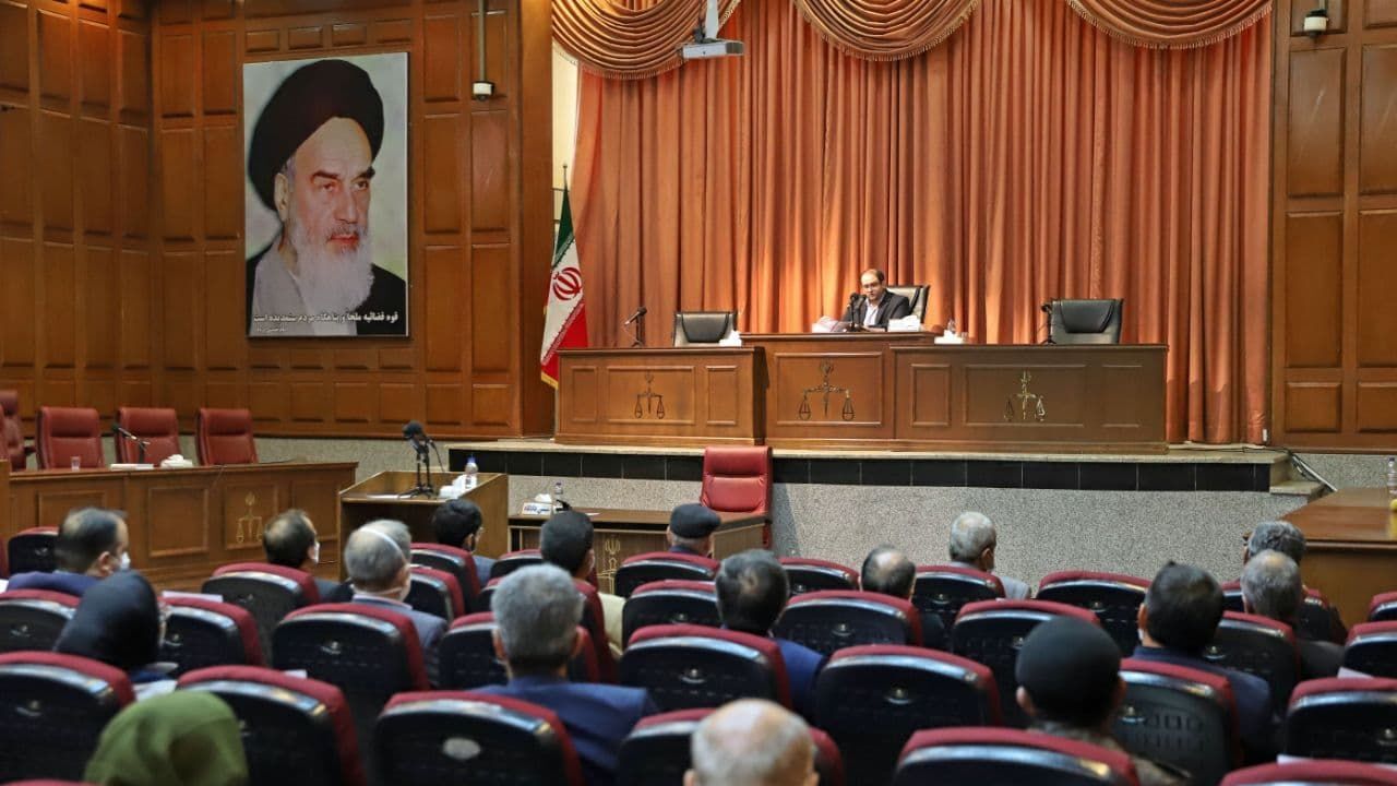 دومین دادگاه رسیدگی به دادخواست 43 عضو سابق گروهک منافقین / روایتی از اعمال شکنجه‌های خشن توسط منافقین