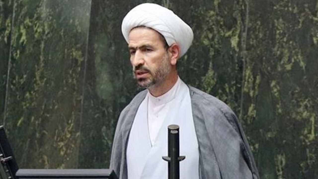 خرید به موقع و تضمینی میوه دلالان را از بازار فراری می‌دهد