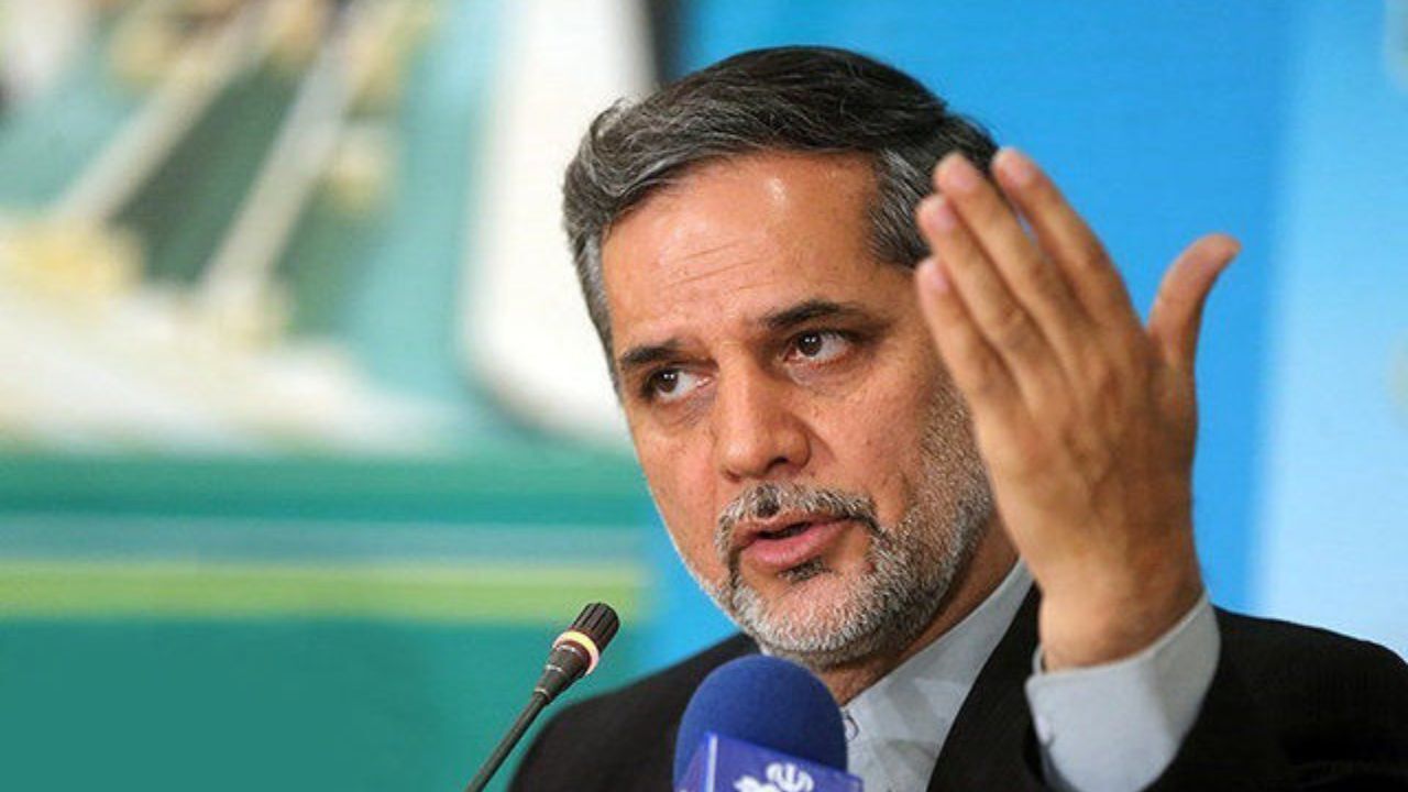 نقوی حسینی: 1400 باید سال حل مشکلات اقتصادی باشد