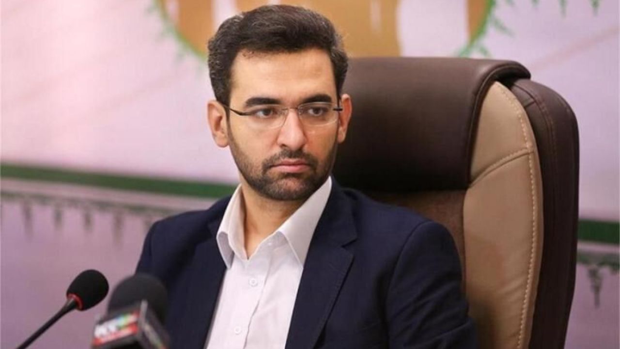 انسداد سایت‌ها به سیاق گذشته منسوخ شده است / با فیلترینگ نمی‌توان جلوی شکاف بین نسل‌ها را گرفت