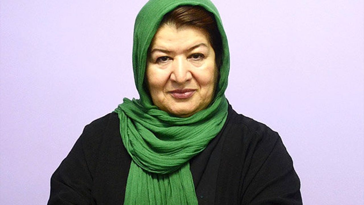 پوران درخشنده: آینده ایران درخشان است