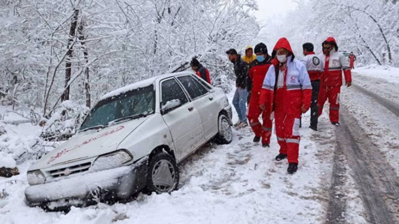 دلیل سردرگمی مسافران در بوران برف و یخ چه بود؟