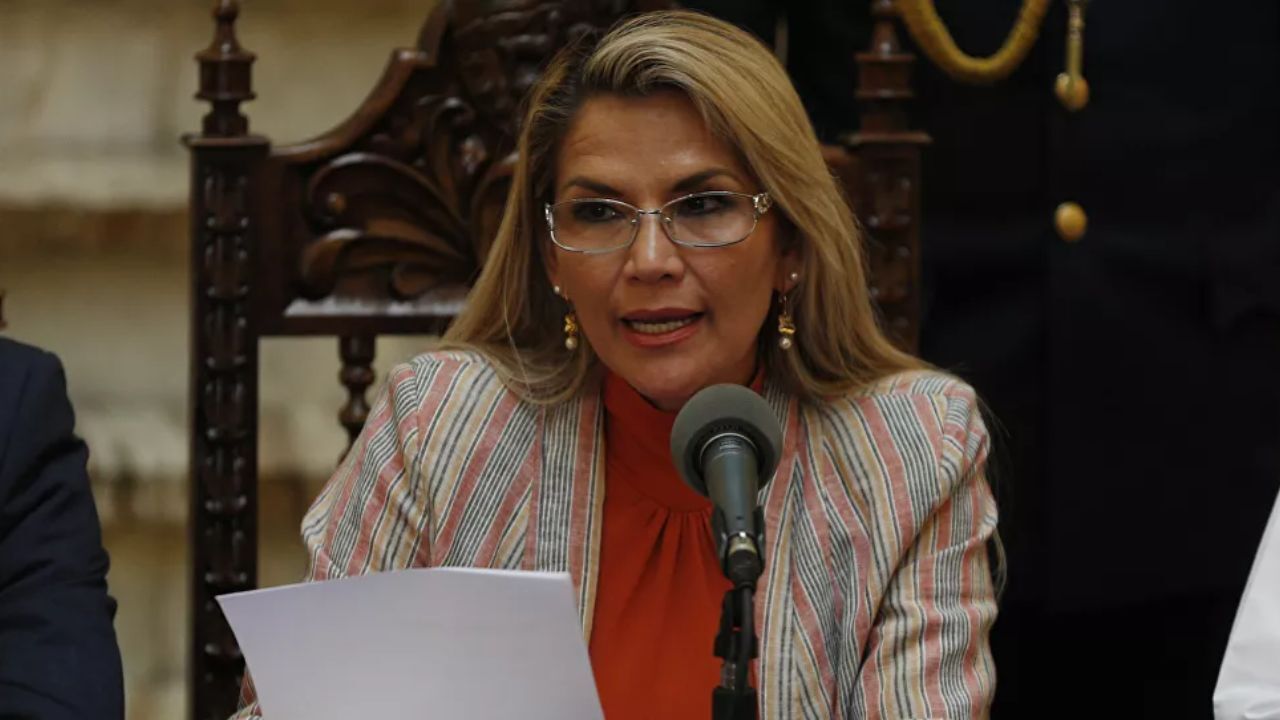 «جنین آنی‌یز» هنگام دستگیری زیر تخت پنهان شده بود!