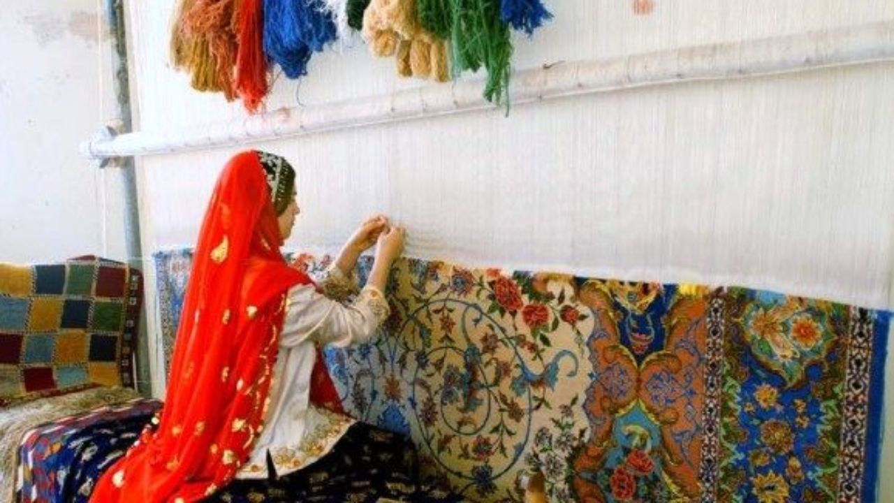 کارگاه‌های فرش دستباف از پرداخت حق بیمه سهم کارفرمایی معاف شدند