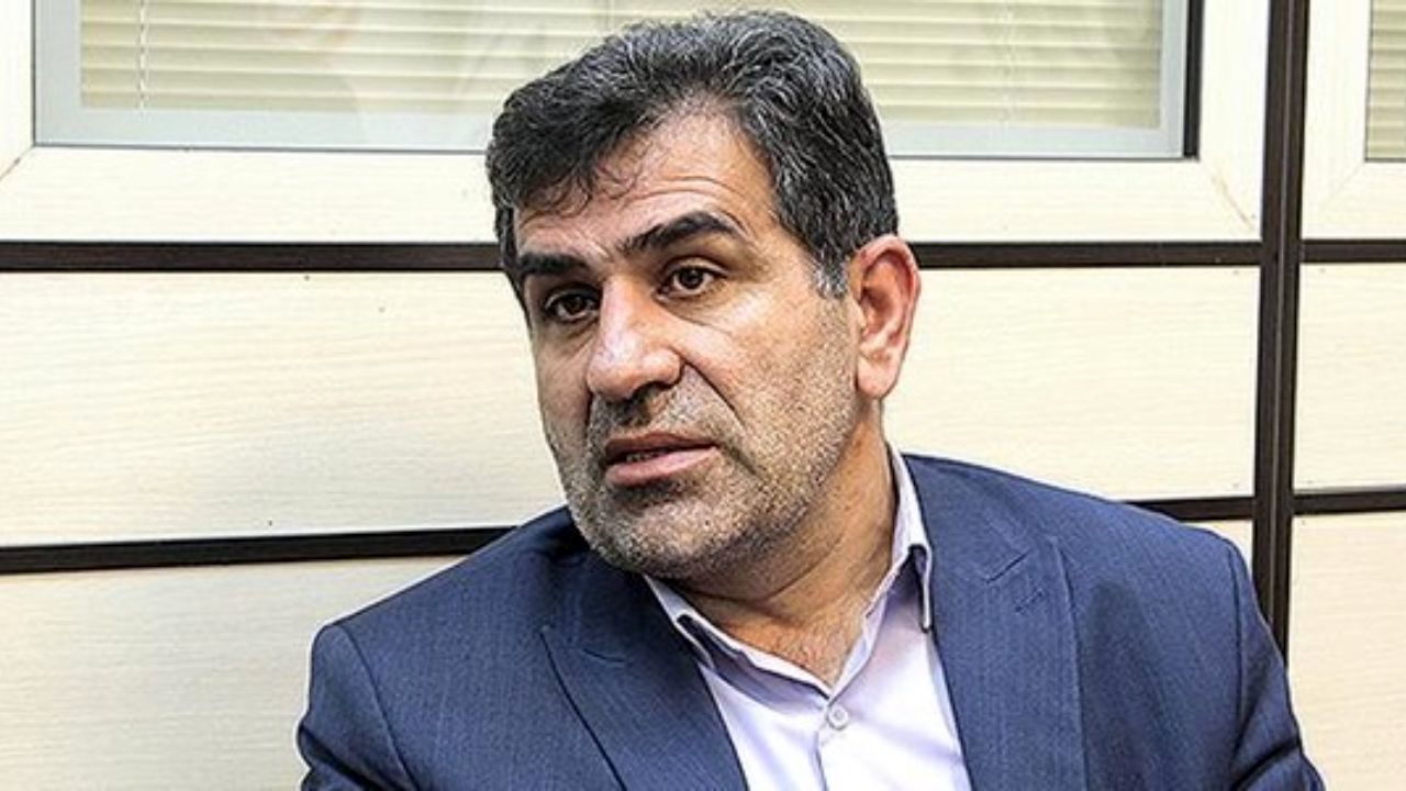 روحانی باید همان روزهای ابتدایی استیضاح می‌شد / رئیس‌جمهور کشور را دیکتاتوری اداره می‌کند