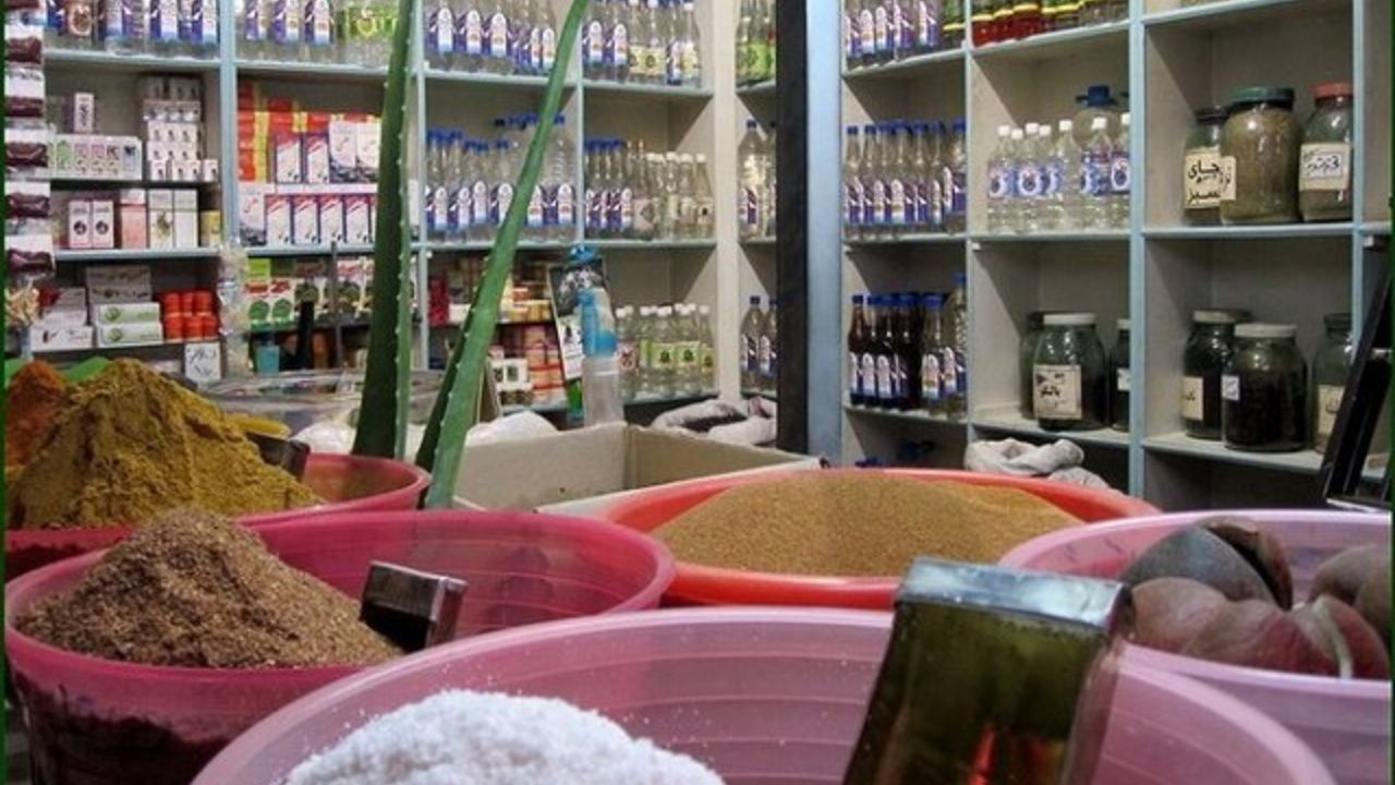 پیشنهاد ممنوعیت فروش دارو توسط عطاریها