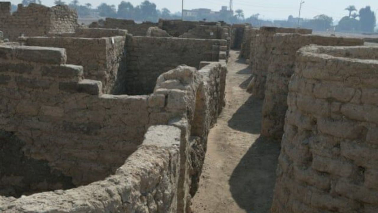 کشف یک شهر 3 هزار ساله در مصر