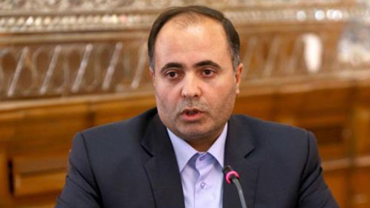 آیا مجلس به دنبال فیلتر کلاب هاوس است؟/ نماینده مجلس یازدهم: عده ای از همکاران پیگیر فیلتر کلاب هاوس موضوع هستند