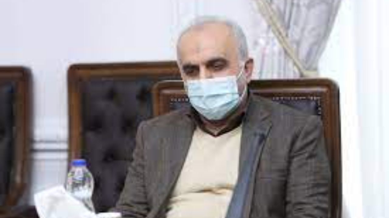 وزیر اقتصاد از مجلس کارت زرد گرفت