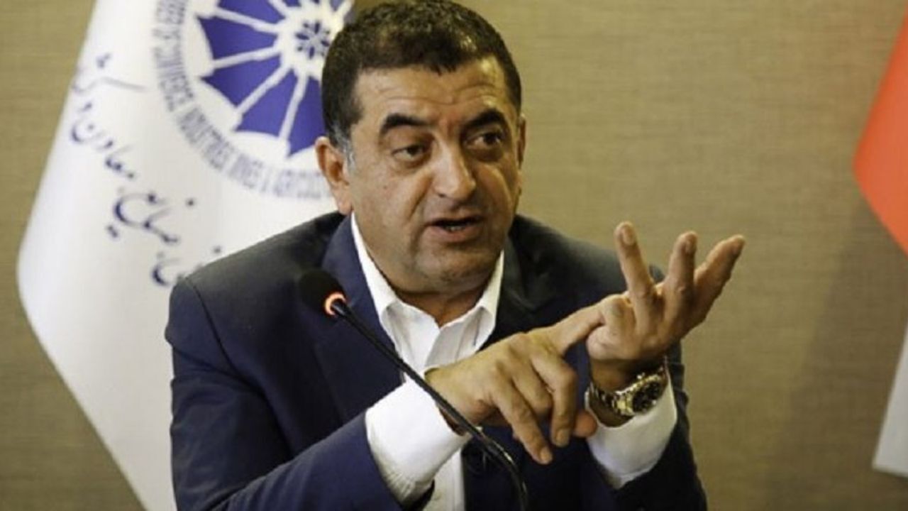 نظام بانکداری کشور دشمن تولید است/ تاثیر سیاست بر اقتصاد باید حذف شود