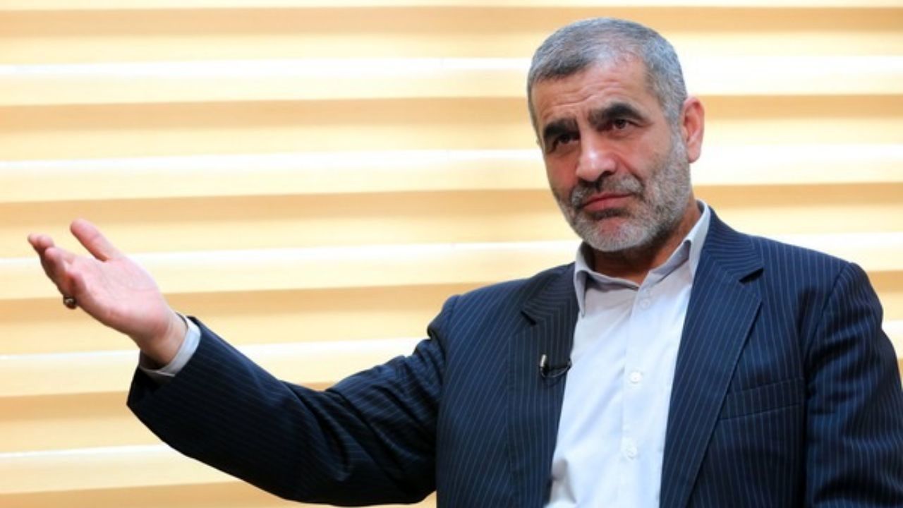 با روی کار آمدن یک دولت انقلابی مردم خانه‌دار می‌شوند