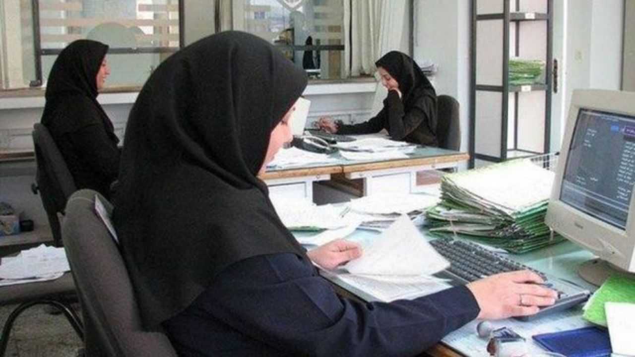 سهم قابل توجه زنان تحصیلکرده بیکار بین بیکاران سال 99