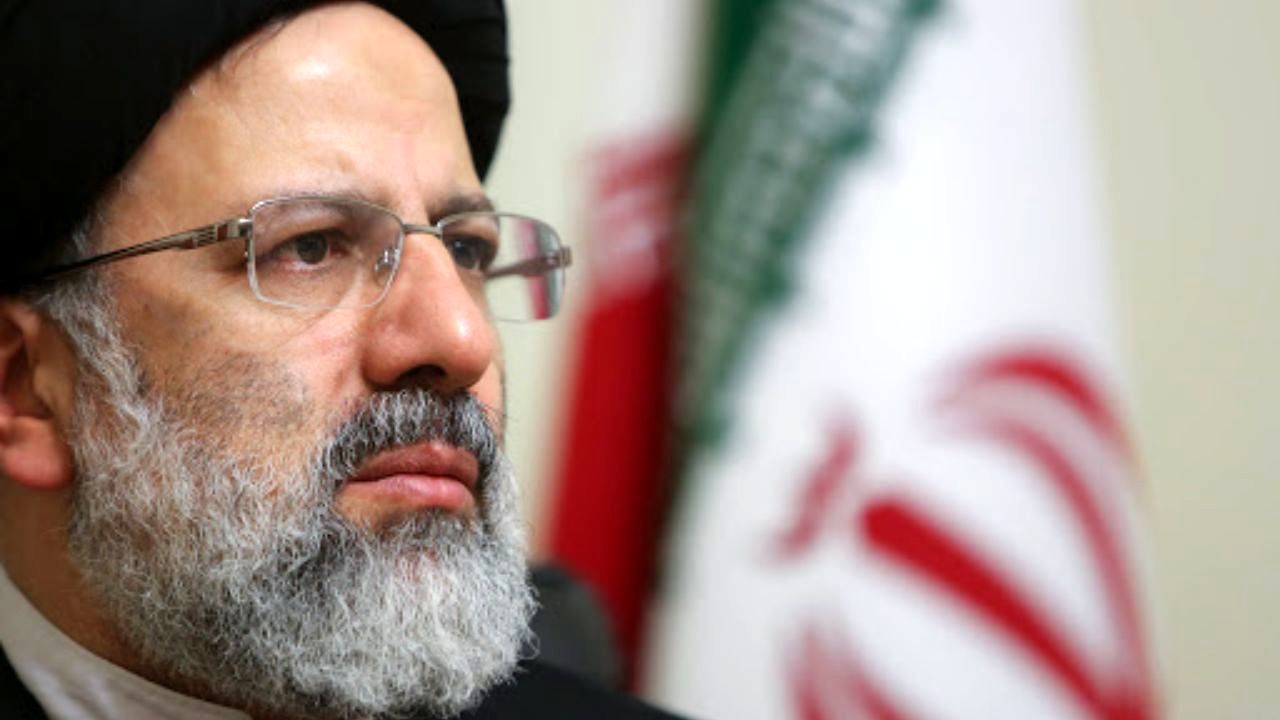 رئیسی کاندیدا انتخابات 1400 می شود/ مجلس یازدهم بنای حمایت از لاریجانی را ندارد