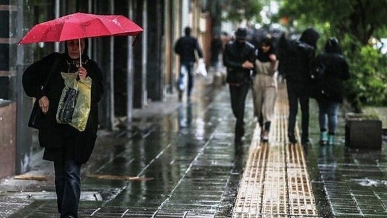 رگبار و رعد و برق و وزش باد شدید در 12 استان