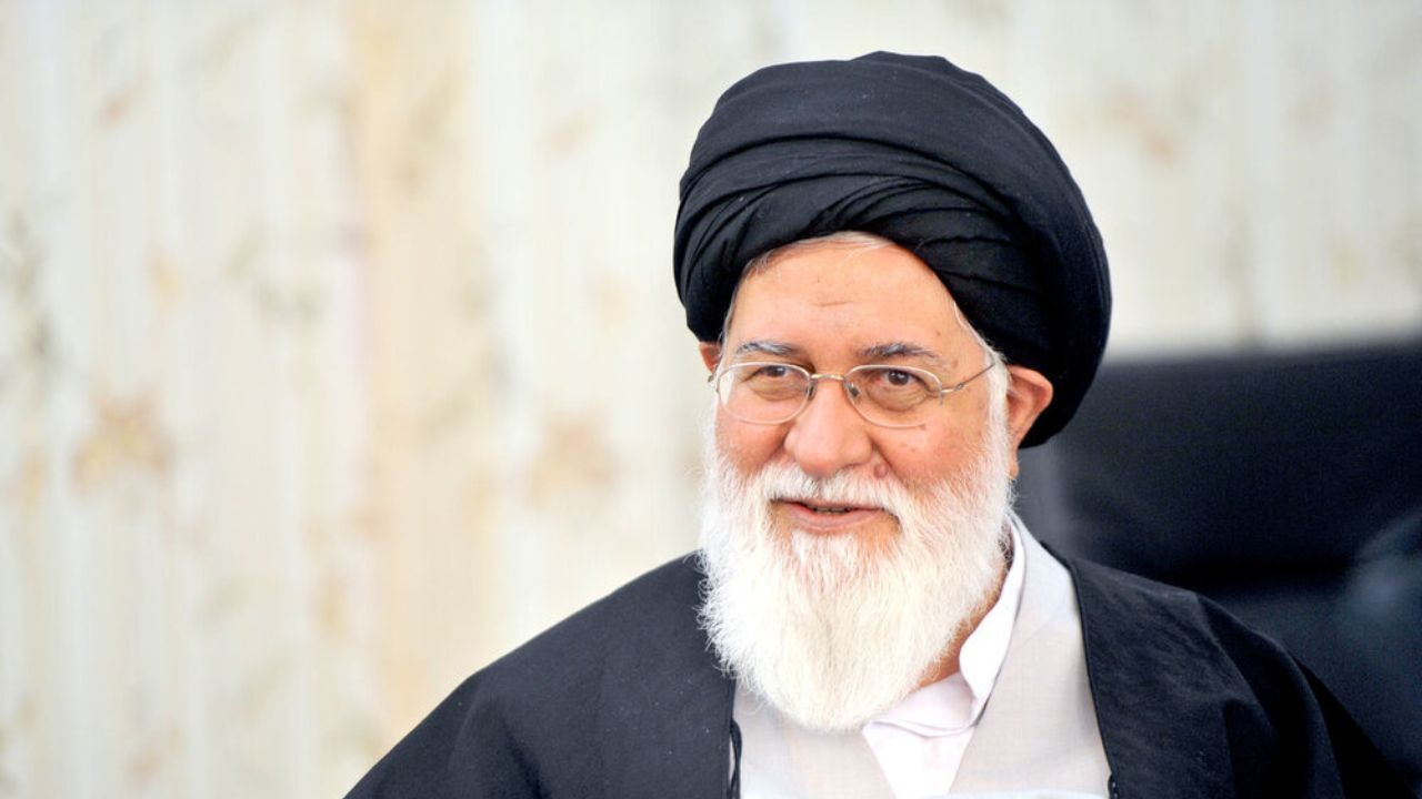 آیا علم‌الهدی در ردصلاحیت انتخابات شوراها در مشهد دخیل بود؟/ امام جمعه مشهد: کاندیداها را به‌ خاطر انتقاد از من رد صلاحیت نکنید/ نگاه من به انتقاد سازنده، نگاه رهبری است