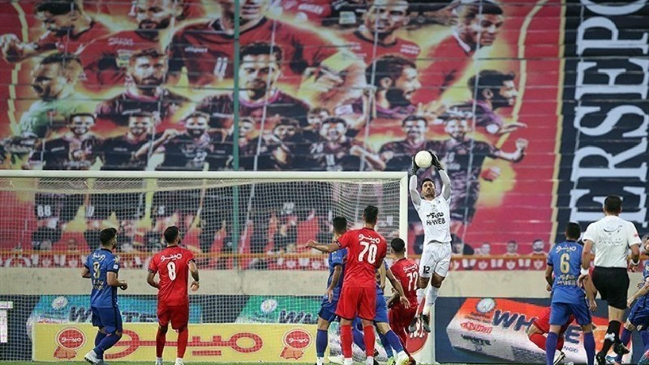 درباره بازی سپاهان و پرسپولیس به نتیجه واحد رسیدیم/ در دربی اتفاقاتی افتاد که باید بازیکنان احضار می‌شدند