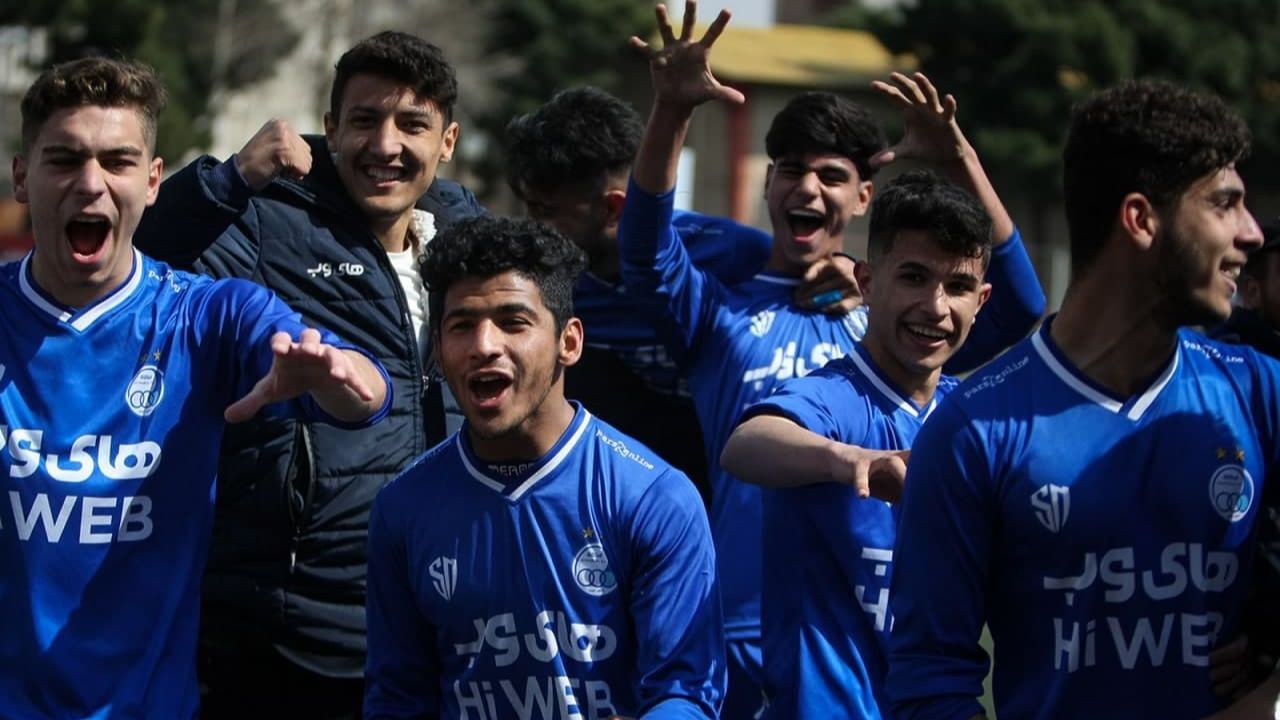 پرونده تخلف استقلال به فیفا می‌رود یا CAS؟/ روزبه وثوق احمدی: فیفا صلاحیت رسیدگی به تخلف تیم‌های پایه استقلال را ندارد