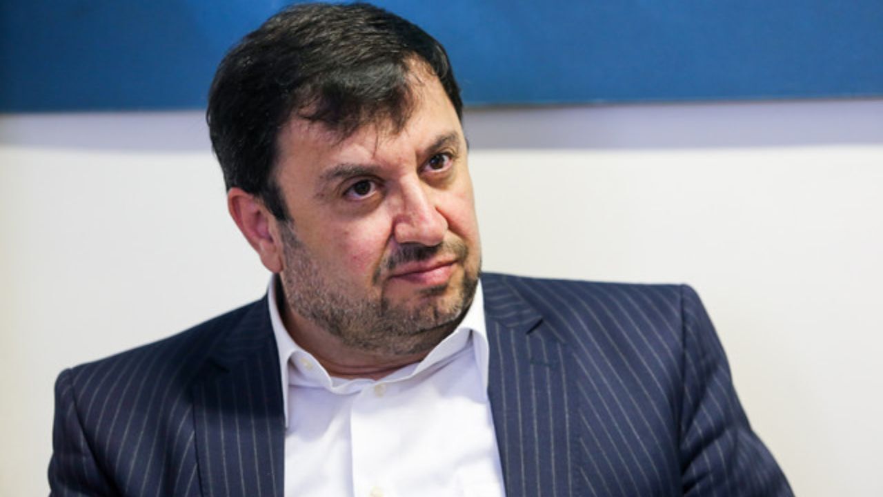 فیلتر شدن کلاب هوس هم مجوز دارد و هم مجوز ندارد/ اعتقاد به فیلتر ندارم/ در فیلترینگ افراط کردیم/ برخی فیلترها به همان دولت و حکومت بی‌تصمیم برمی‌گردد/ مرکز ملی فضای مجازی مسئول فیلترینگ نیست/ کمتر از یک هزار نفر از مسئولان از اینترنت بدون فیلتر استفاده می
