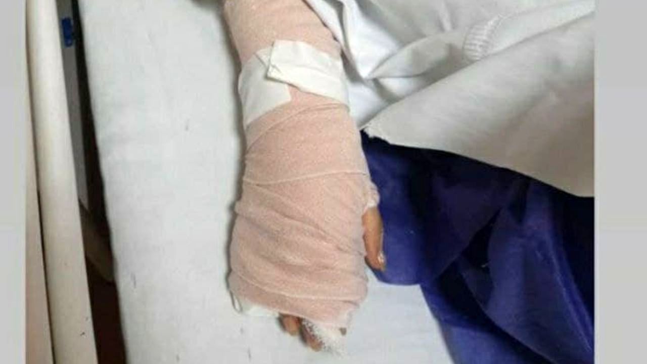 ثبت شکایت درباره ضرب و شتم خانم مومنی انجام شده‌است/ مامور حراستی حق برخورد فیزیکی با خانم خبرنگار را ندارد
