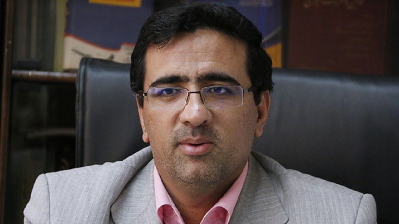 پدر «بابک خرمدین» جنون ندارد