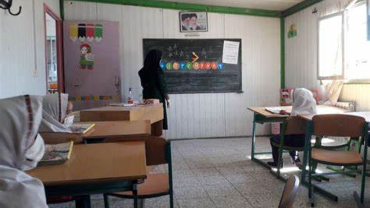 ابتدایی‌ها در روخوانی و املا و دبیرستانی‌ها در چهار درس!