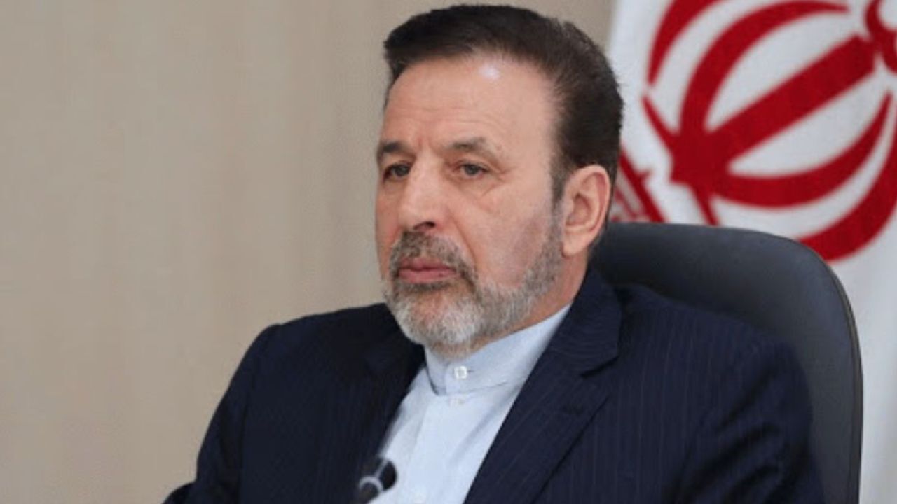 انتقاد رئیس‌ دفتر رئیس‌‌جمهوری از نحوه برگزاری مناظرات / واعظی: هدف اصلی در مناظرات زدن دولت است / دولت هیچ مصوبه‌ای برای 2030 ندارد / هنوز محدودیت‌های فروش نفت و تحریم وجود دارد