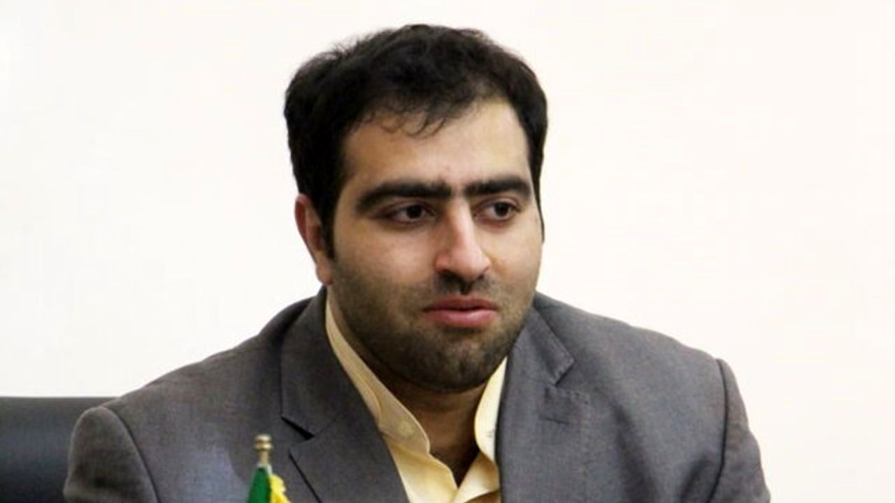 حرفهایم شوخی بود/ چه کسی گفته من واکسن زدم!