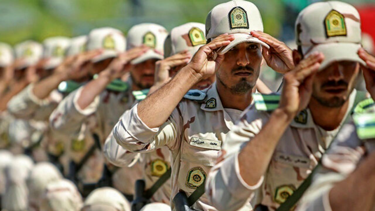 تلاش مجلس برای حرکت به سمت سربازی حرفه‌ای