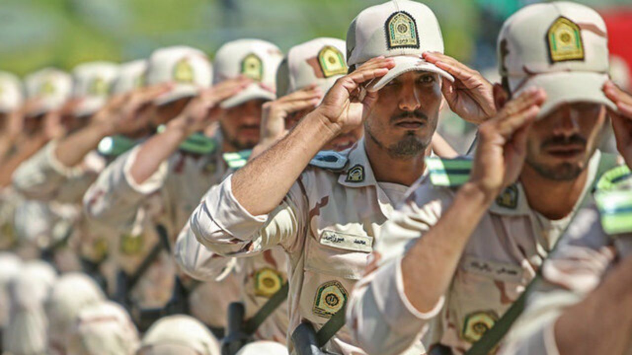 تلاش مجلس برای حرکت به سمت سربازی حرفه‌ای