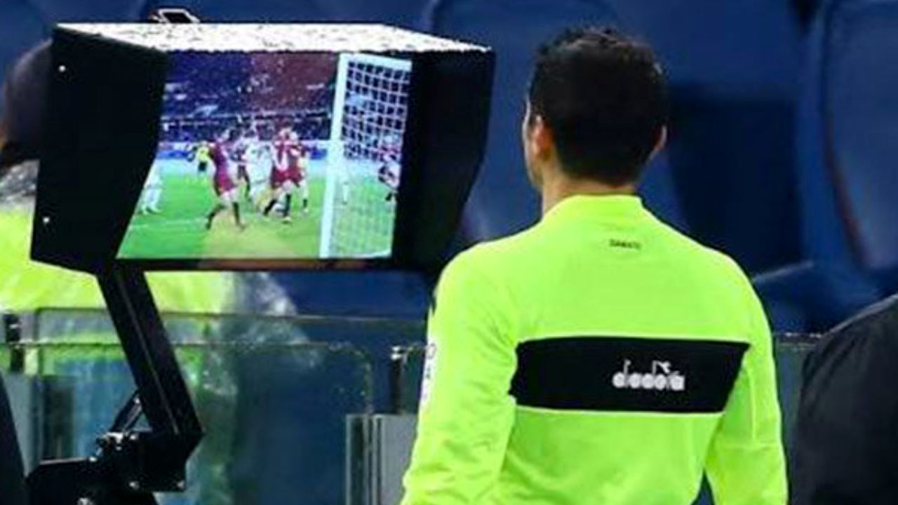 فدراسیون فوتبال عراق برای به کارگیری VAR دست به کار شد