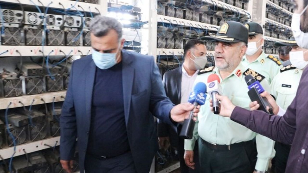کشف بزرگترین مزرعه استخراج رمزارز کشور با 7 هزار ماینر در پایتخت