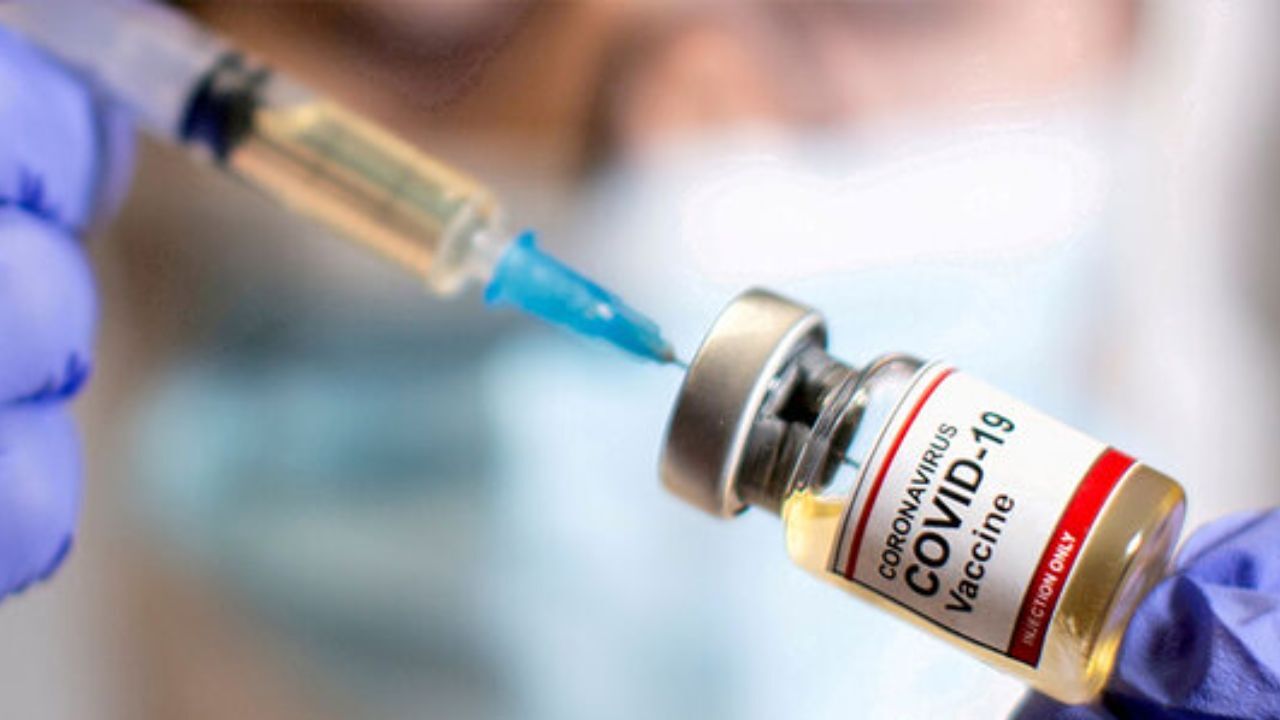 واکسیناسیون خبرنگاران باید سریع‌تر آغاز شود