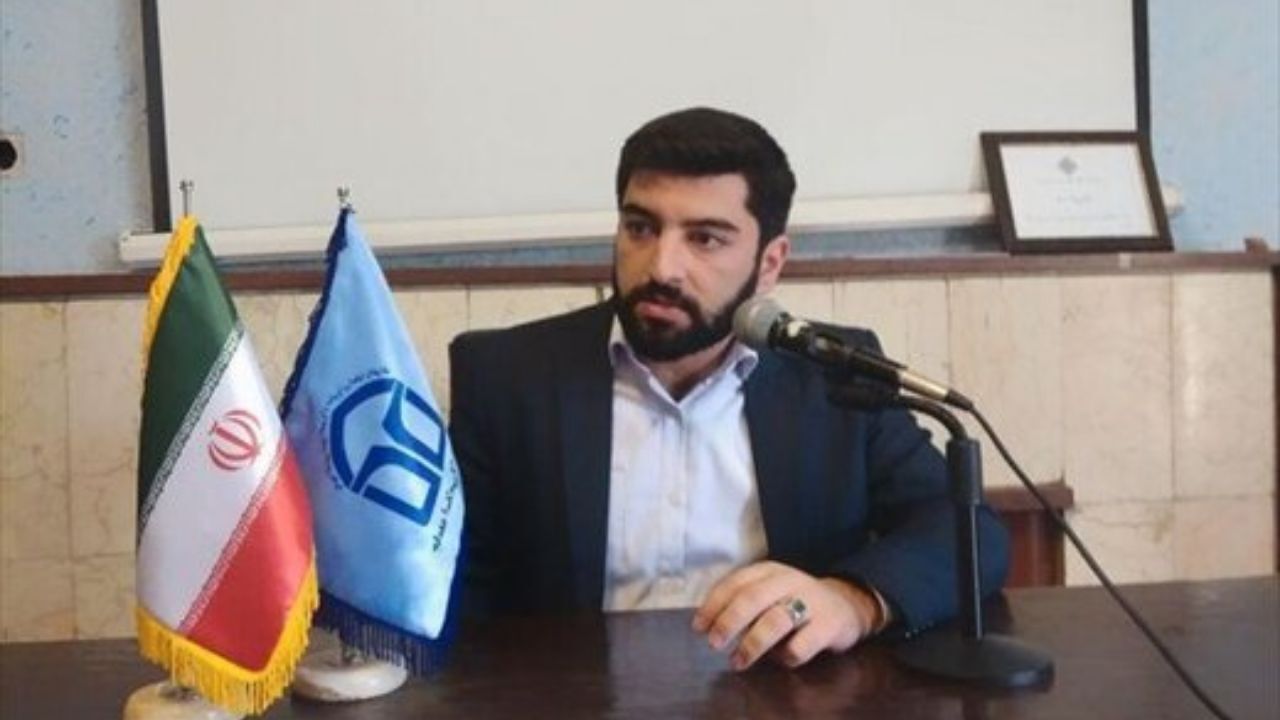 دبیرکل اتحادیه جامعه اسلامی دانشجویان خطاب به رئیسی: برنامه‌های اقتصادی دولت مشخص نیست / مردم دلار 31 هزار تومانی را برنمی‌تابند