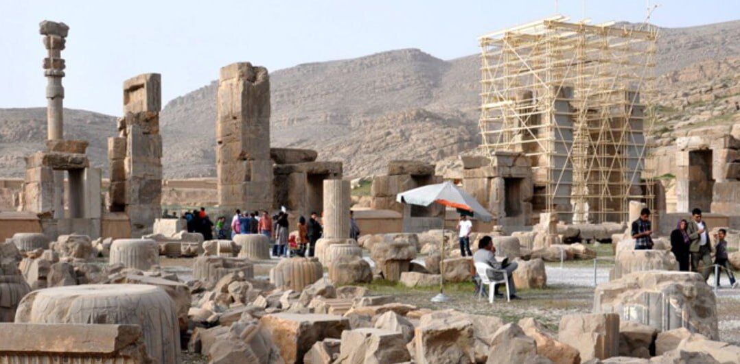 مدیر پایگاه‌های جهانی در واکنش به برخی حواشی: حفاظت از تخت‌ جمشید خط قرمز ماست