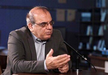 واکنش عباس عبدی به قتل پزشک یاسوجی؛ اگر در برابر این فاجعه سکوت شود دیگر کدام پزشک حاضر است خود را قانع کند به این مناطق برود؟